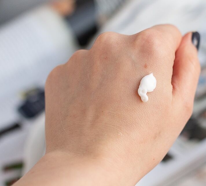 Image of the cream from a review by Alice from Krakow on Yenki Derm